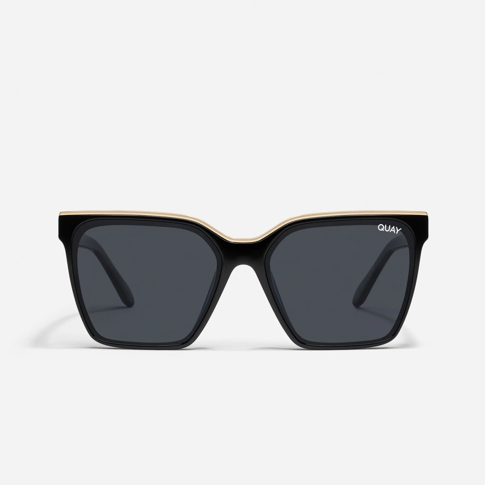 Quay Level Up Gold Frame / Smoke Polarized Lens